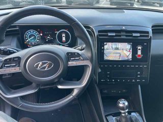 HYUNDAI Tucson 1.6 CRDI 48V XLine 11