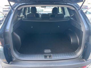 HYUNDAI Tucson 1.6 CRDI 48V XLine 8