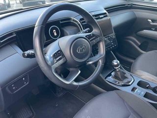 HYUNDAI Tucson 1.6 CRDI 48V XLine 9