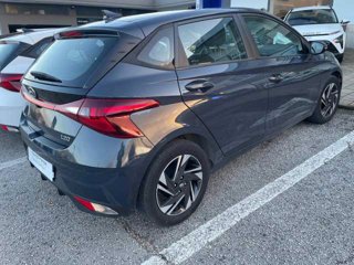 HYUNDAI i20 1.2 MPI MT ConnectLine 3