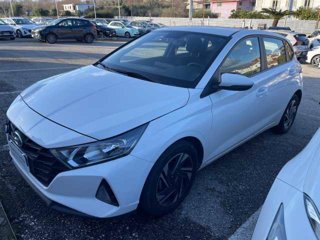 HYUNDAI i20 1.2 MPI MT ConnectLine 5