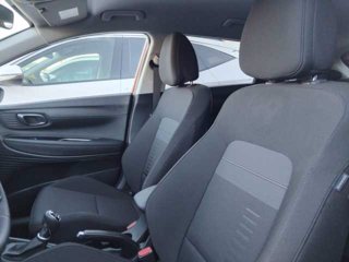 HYUNDAI Bayon 1.0 T-GDI Hybrid 48V MT XClass